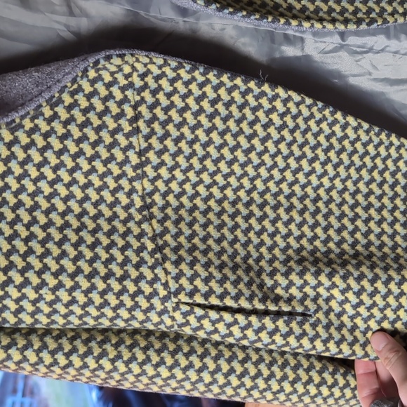 Francesca's | Wool Polyester Houndstooth Blazer - Picture 6 of 8